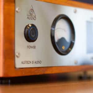 AMPLIFICADOR VALVULADO 300B